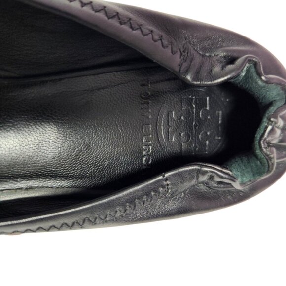 Tory Burch Black and Gold Flats with Iconic Logo - Picture 7 of 11